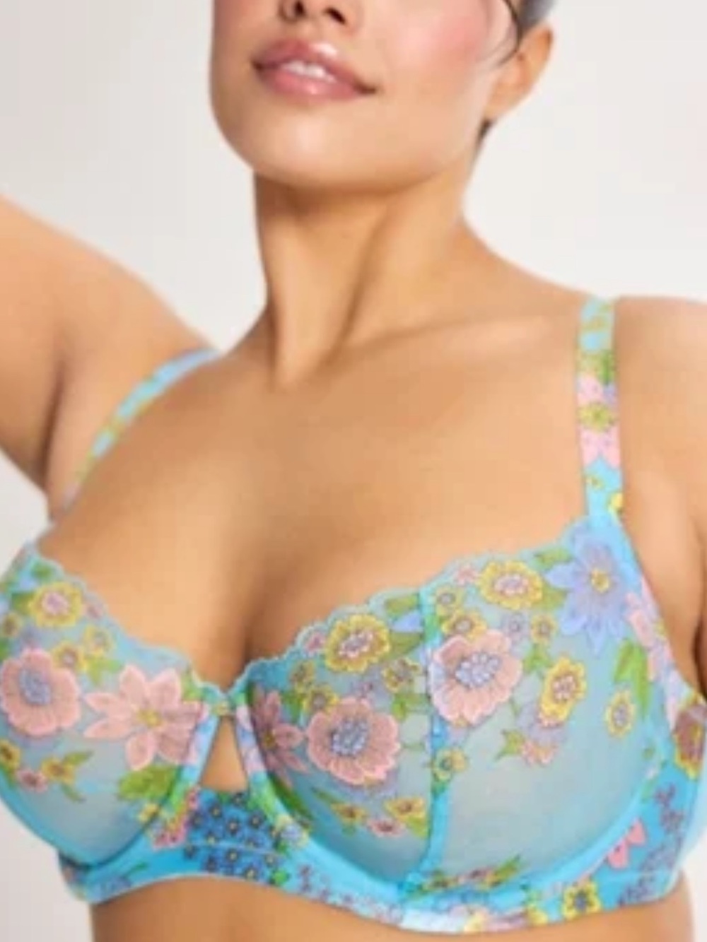 Savage X FentyFloral Lace Underwire Bra in Light Blue and Pastel